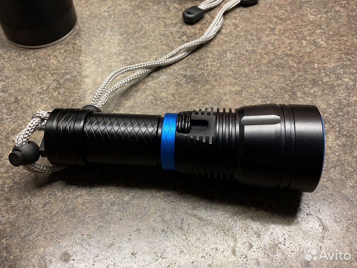 Фонарь подводный