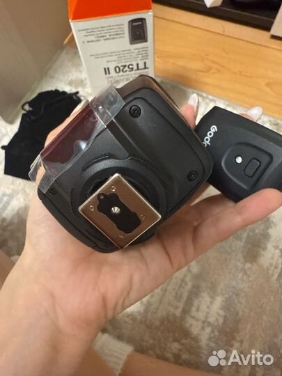 Вспышка godox