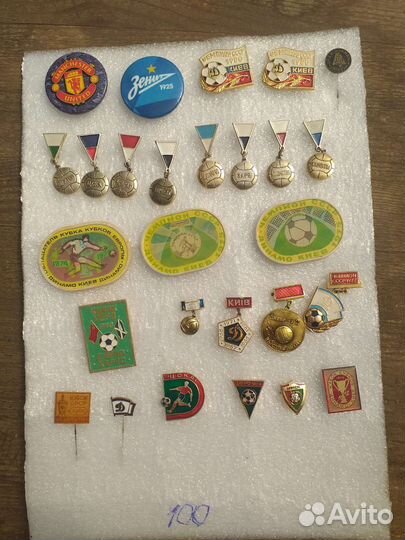 Значки футбол 100; 150; 200