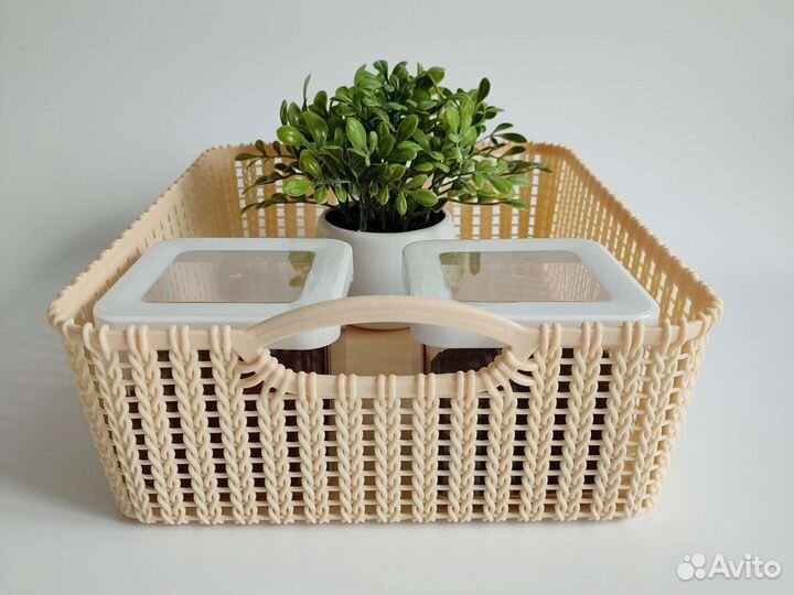 Корзина пластиковая