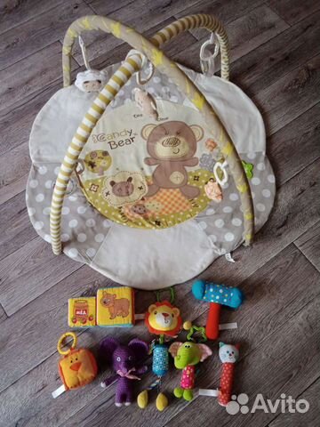 Развивающий коврик