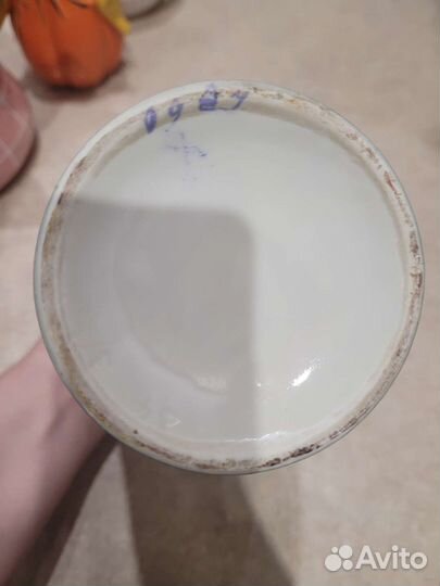 Ваза фарфоровая из Бельгии