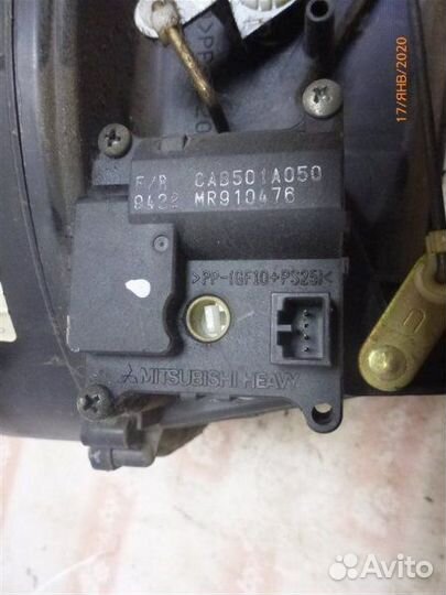 Корпус печки Mitsubishi Carisma DA1A 4G92 1999