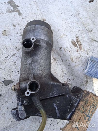 Корпус масляного фильтра om 602 2.9 TD MB Sprinter