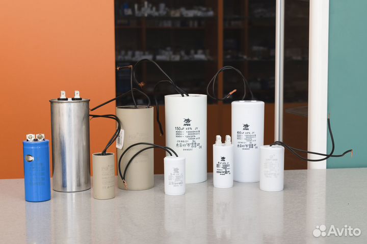 Конденсаторы пусковые/рабочие CBB-60, CBB-61, CBB