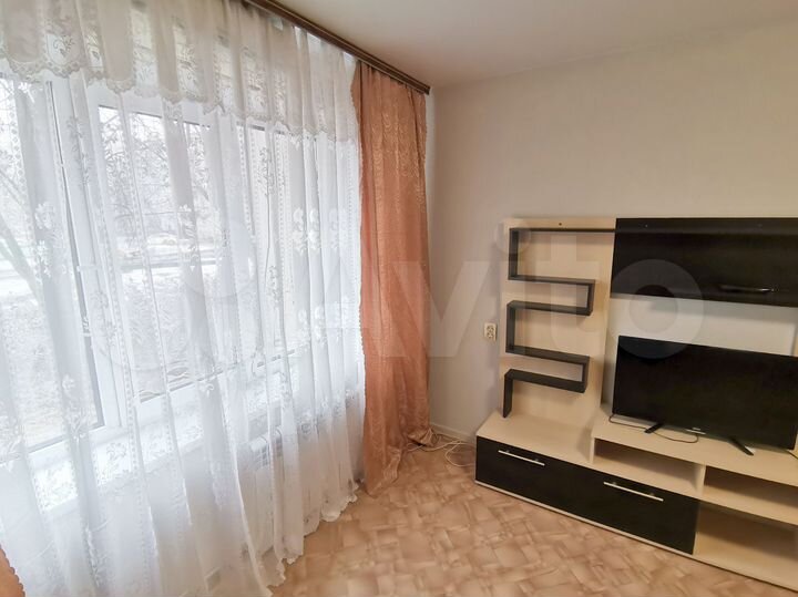 2-к. квартира, 49 м², 1/5 эт.