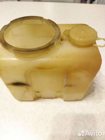 Бачок омывателя передний на ваз 2101