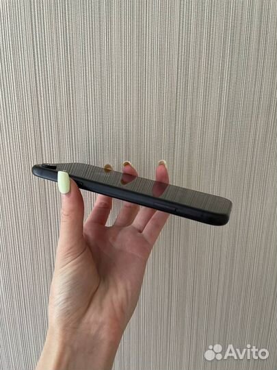 iPhone Xr, 128 ГБ