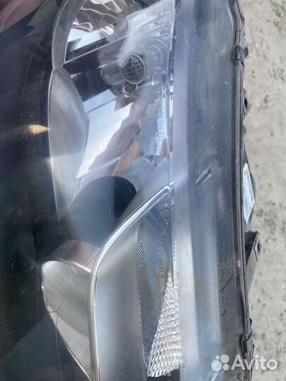 Фара на Фольксваген transporter
