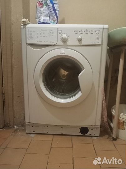 Продам стиральную машинку