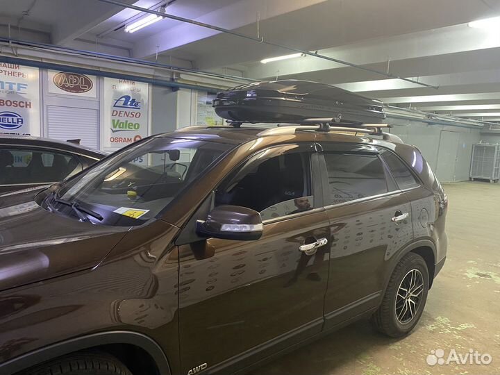 Автобокс на крышу Kia Sorento