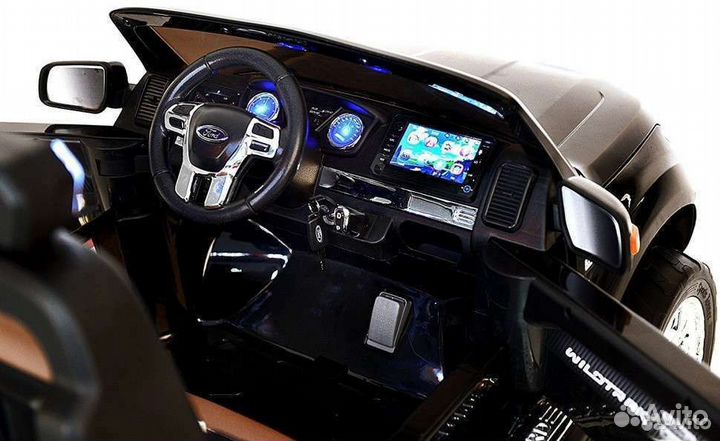 Детский электромобиль