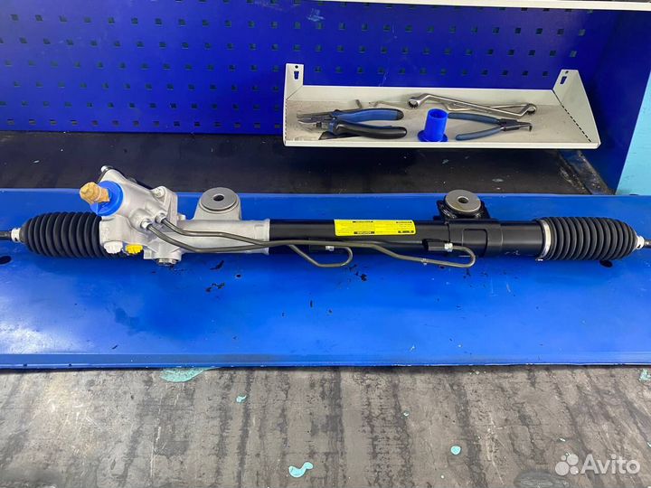Infiniti M35 / 45 (Y50) 2004-2010 2WD Новая гидравлическая рулевая рейка