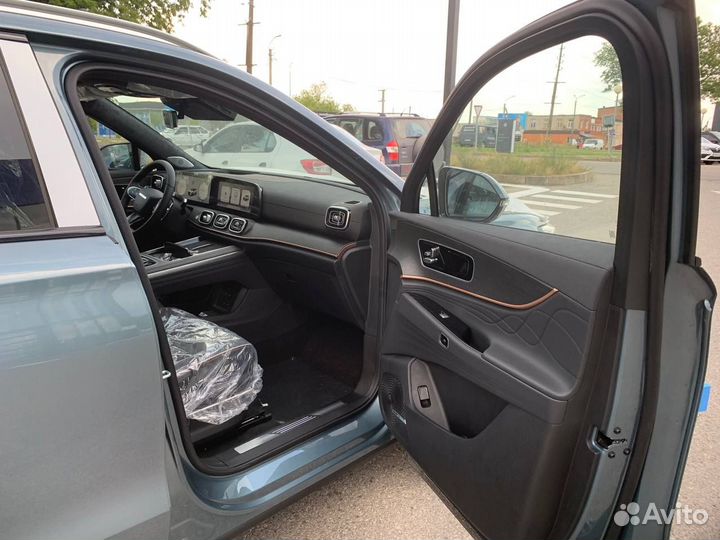 JAECOO J8 2.0 AMT, 2024, 5 км
