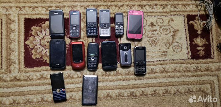 Телефон Samsung galaxy s5660