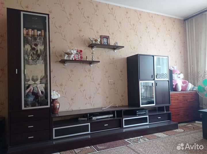 Спальная мебель бу и гостинная