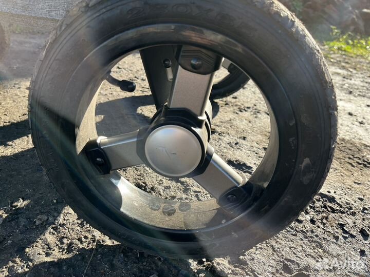 Коляска Luxmom G600 3 в 1