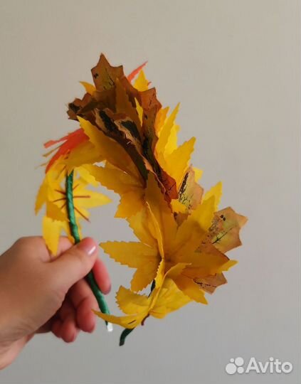 Ободок с листьями осенний на утренник