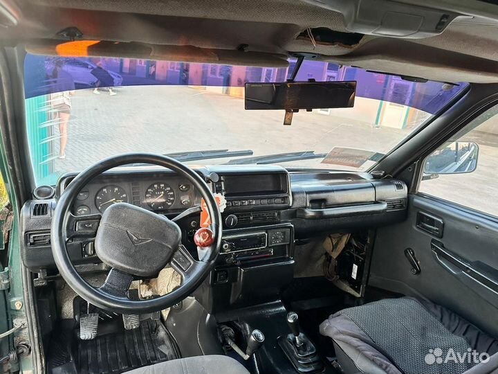УАЗ Симбир 2.7 МТ, 2001, 200 000 км