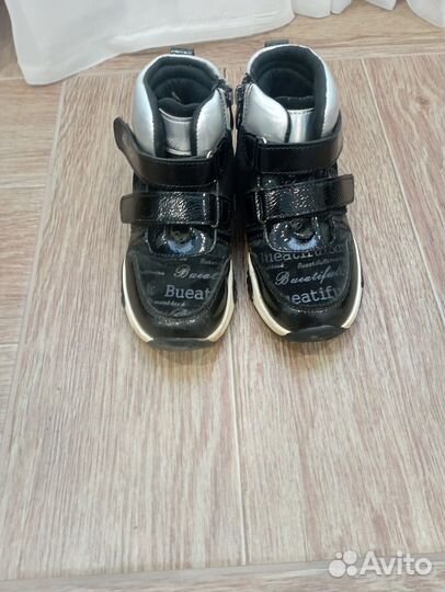 Ботинки на девочку