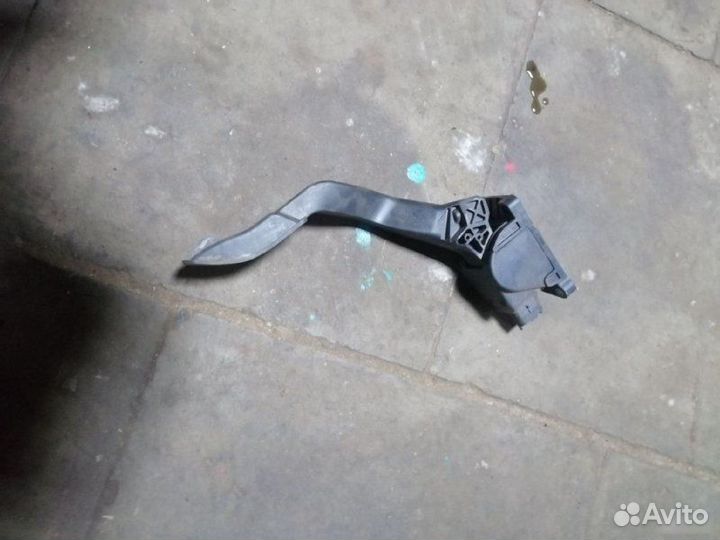 Педаль газа Citroen C4