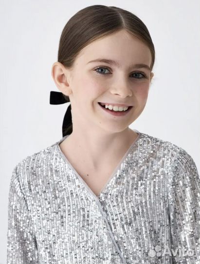 Блестящее платье