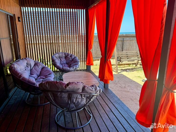 Отдых на берегу азовского моря