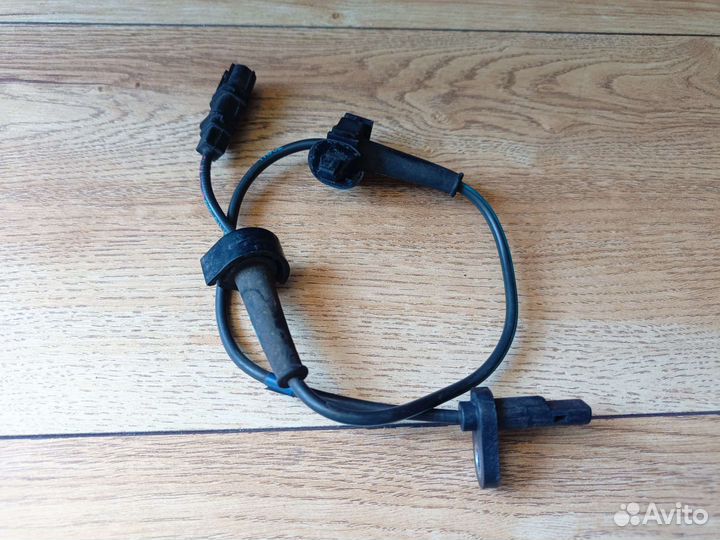 Датчик ABS honda civic 4d задний левый