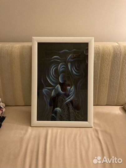 Картина в раме со стеклом
