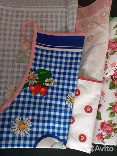 Полотенца, фартуки, скатерть