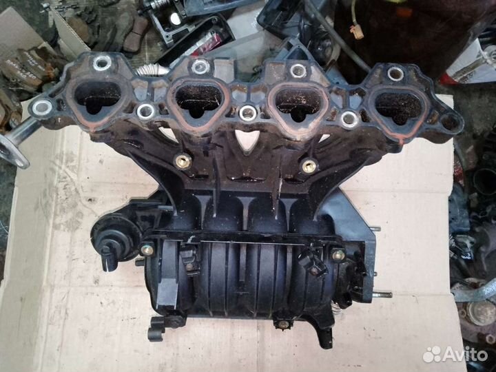 Коллектор впускной Chevrolet Aveo 1.4л