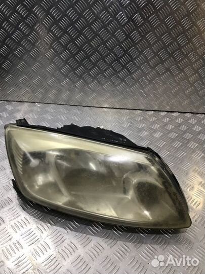 Фара передняя правая LADA Granta