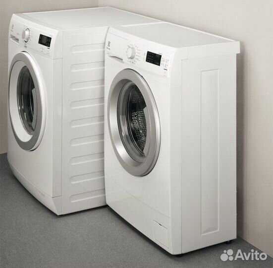 Стиральная машина Electrolux EWM1044SEU