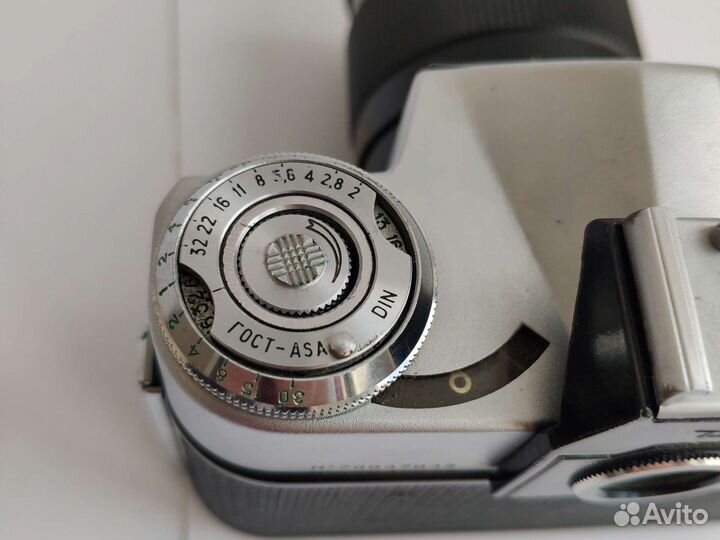 Пленочный фотоаппарат zenit-e зенит