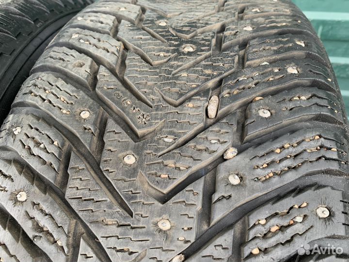 Nokian Tyres Hakkapeliitta 8 235/55 R17 103T