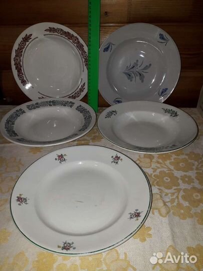 Сервиз столовый, тарелки