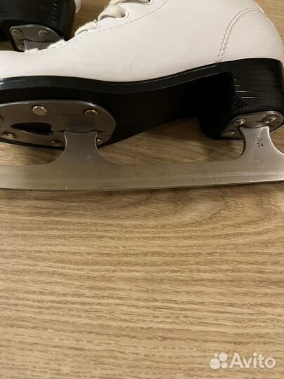 Коньки фигурные Oxelo 33 р