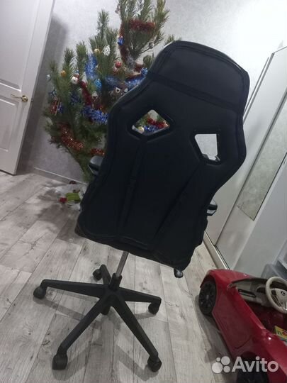 Компьютерное кресло бу