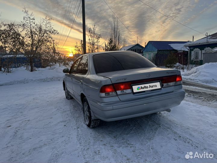 Nissan Sunny 1.5 AT, 2001, 250 000 км