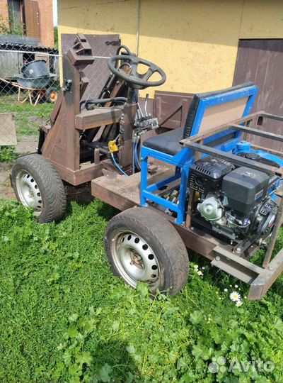 Мини-трактор, 2023