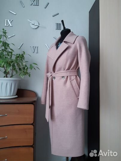 Пальто демисезонное 42 44