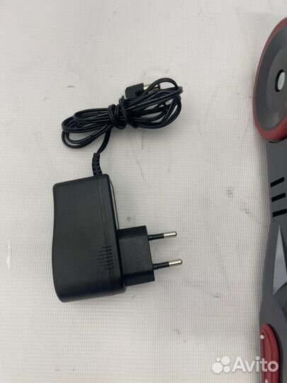 Пылесос Kitfort KT-527, серый/красный