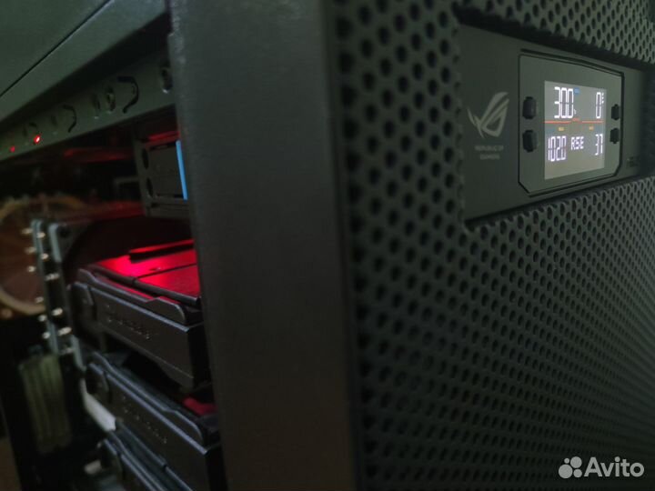 Intel E5-2699v4 3.7;RAM32гб;SSD1250гб;12гб3060 RTX