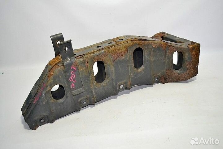 Кронштейн кабины, передний правый iveco Stralis (0