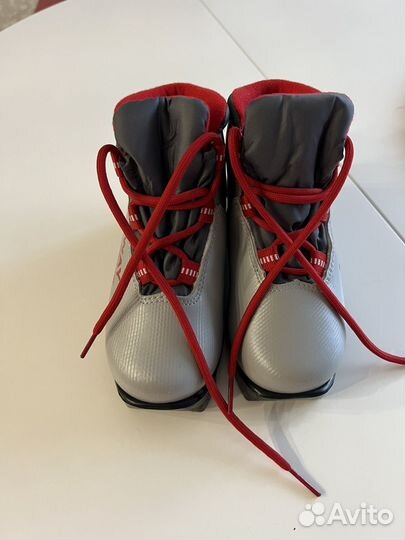 Лыжные ботинки детские