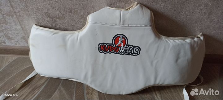 Боксерские перчатки