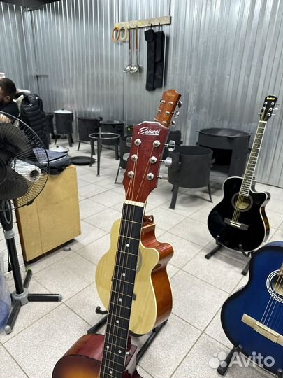 Гитара акустическая + чехол