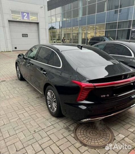 Аренда авто Hongqi H5 под такси в Москве