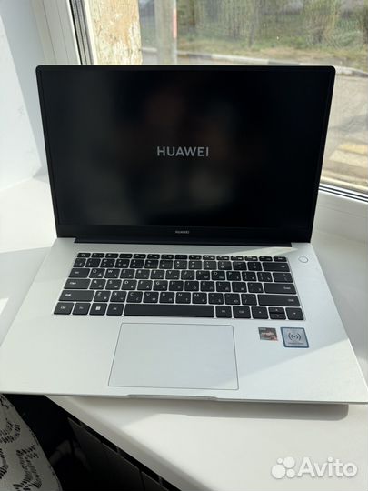 Huawei MateBook D15 16/512 Ryzen 5