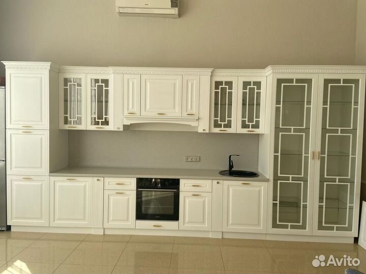 Кухонный гарнитур новый